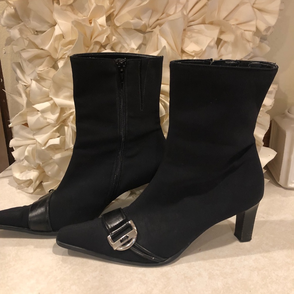 Vintage Paul Green Neoprene Sock Ankle Boots with toe buckle, Size 7 US